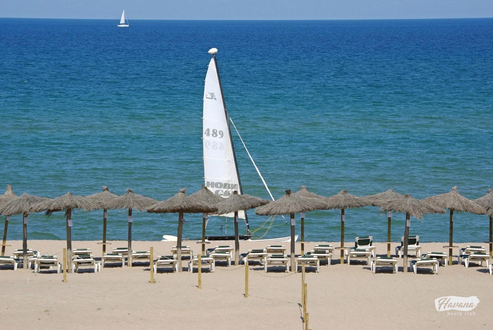 Casa Adosada En Platja De Pals By Apartaments Golf Dış mekan fotoğraf