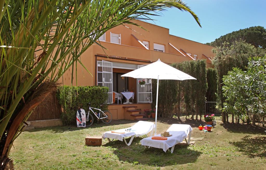 Casa Adosada En Platja De Pals By Apartaments Golf Dış mekan fotoğraf